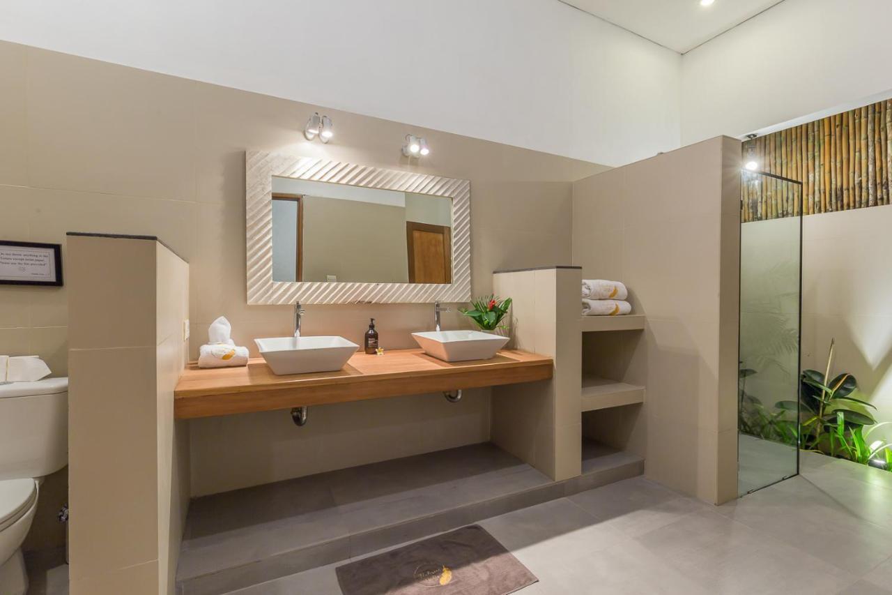 Pulesari 2 Bedrooms Seminyak Kültér fotó